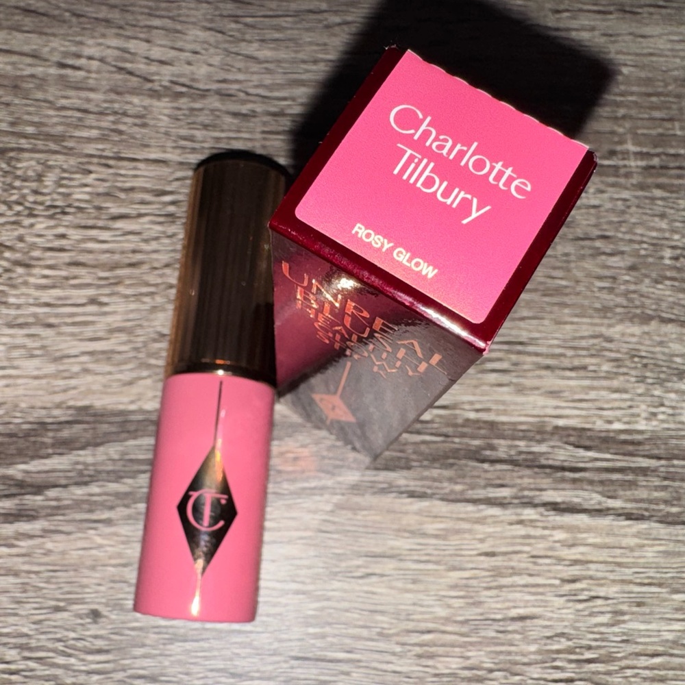 CHARLOTTE TILBURY UNREAL BLUSH STICK 💞